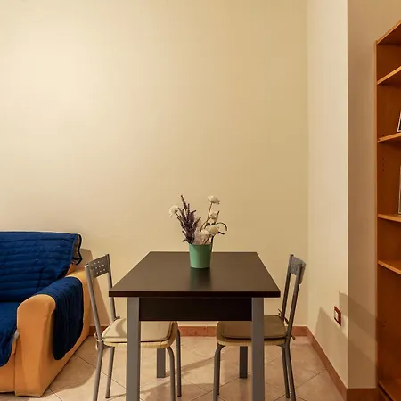 Piazzale Delle Provincie Apartmán *