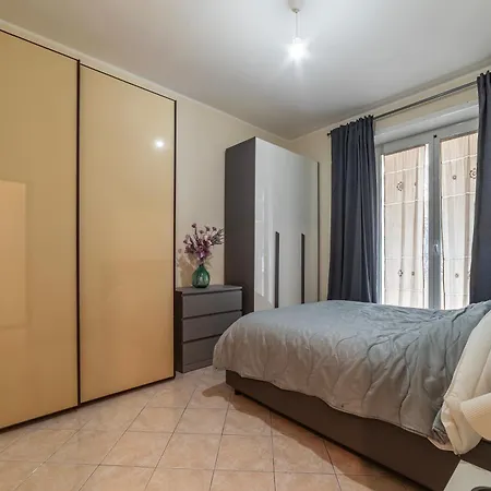 Piazzale Delle Provincie Apartmán *